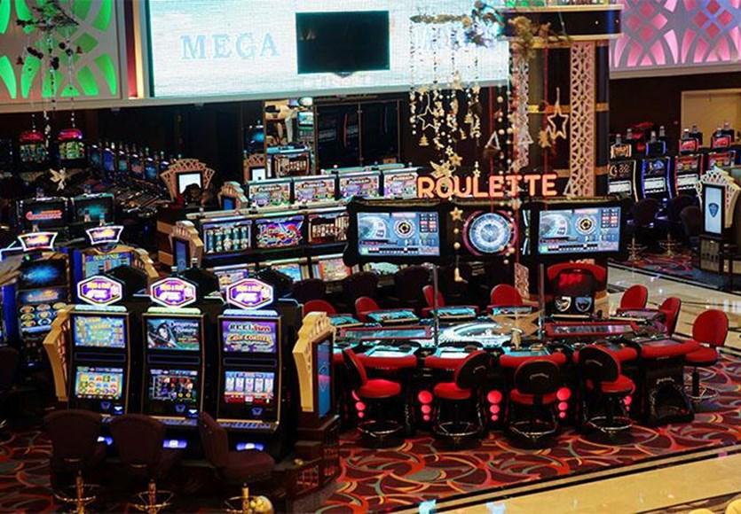 Merit Royal Hotel & Casino Karavas  Exterior photo
