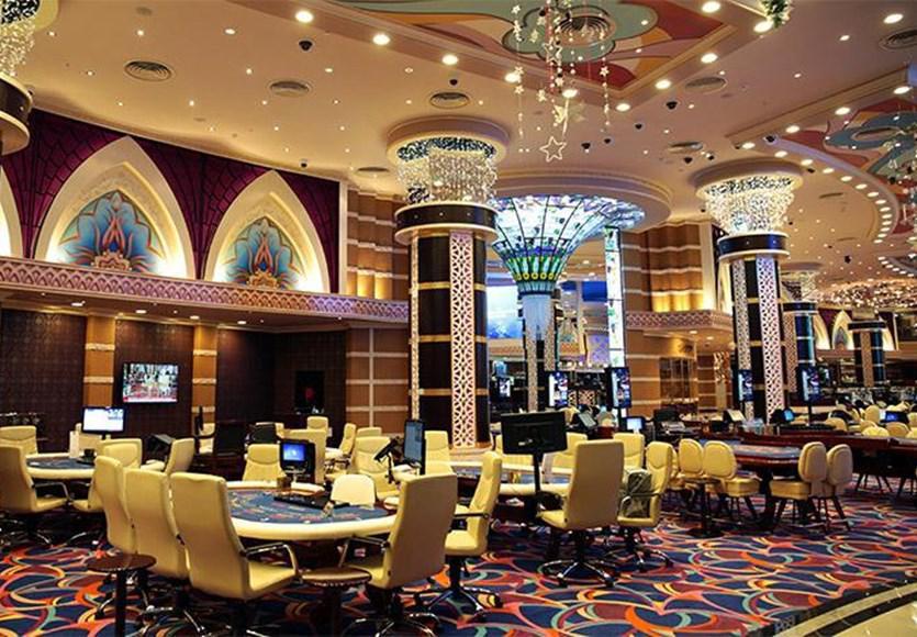 Merit Royal Hotel & Casino Karavas  Exterior photo