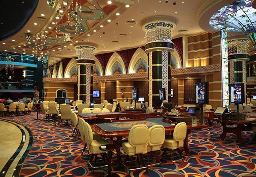 Merit Royal Hotel & Casino Karavas  Exterior photo