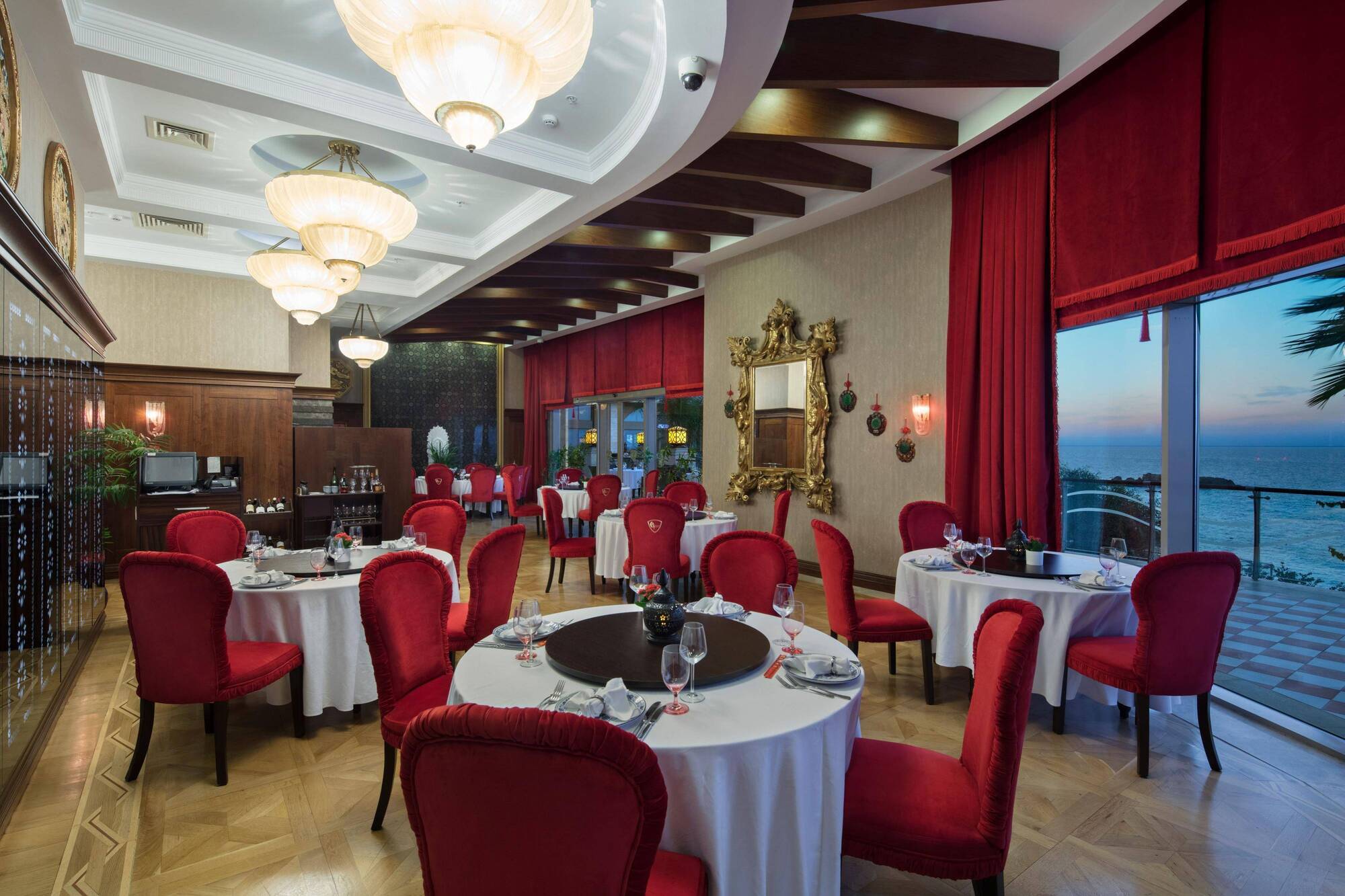 Merit Royal Hotel & Casino Karavas  Exterior photo
